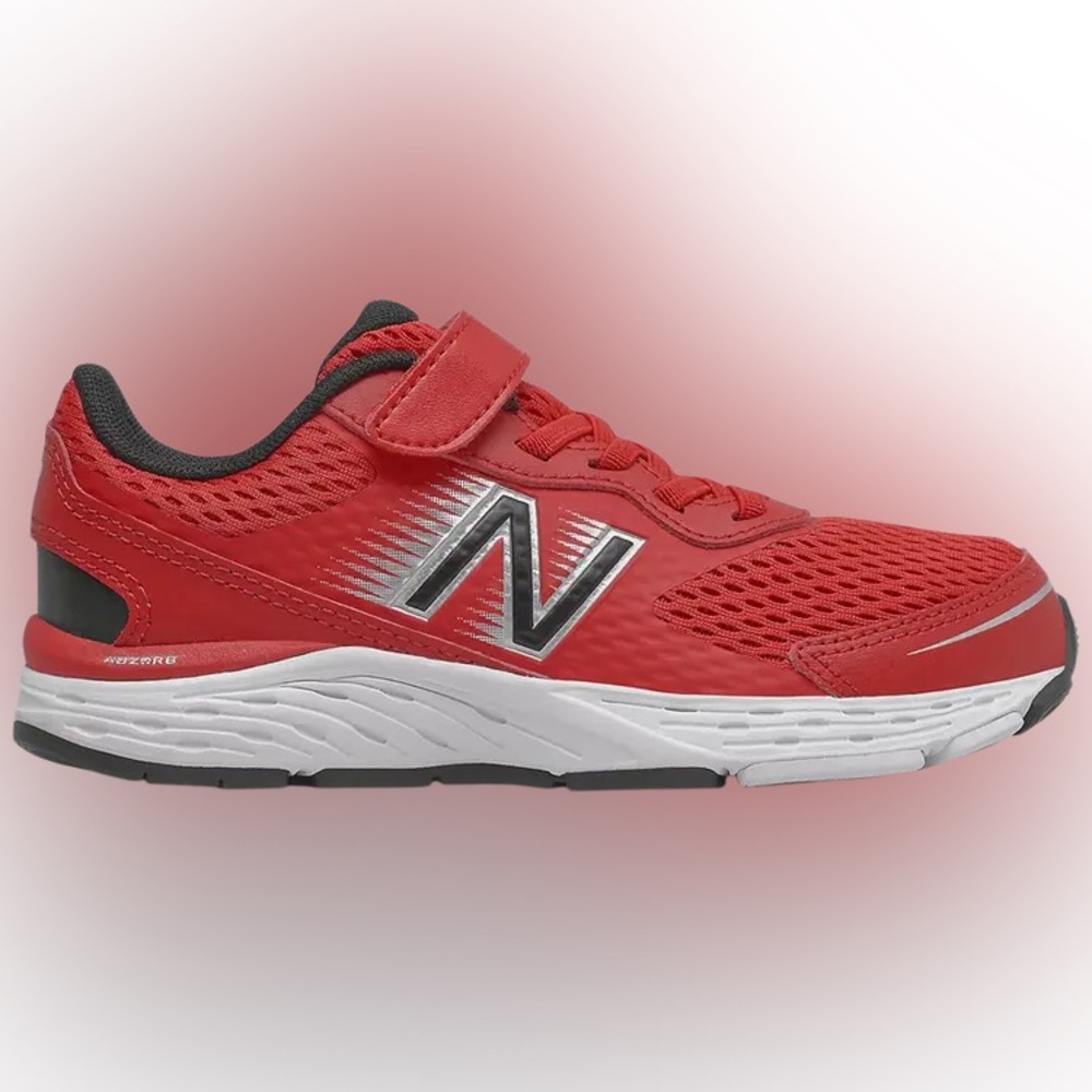 Size 3 Wide Youth New Balance Kids Sneakers in Red and Black